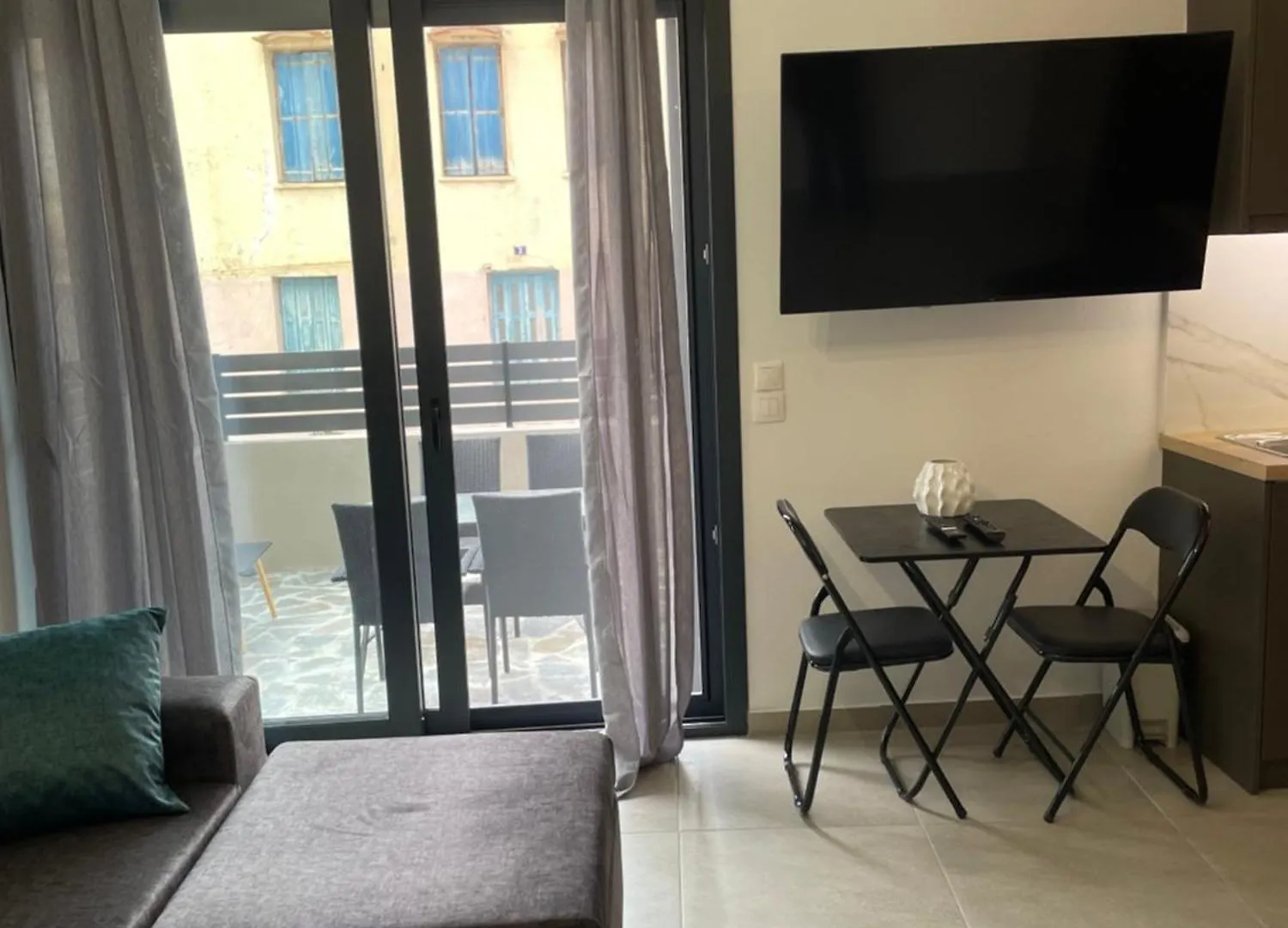 Halepa Jasmine Apartments Chania